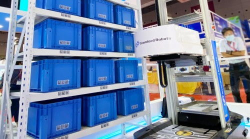 打通產線與倉儲物流自動化，斯坦德機器人亮相華南國際工業(yè)博覽會